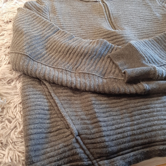 Athleta Ribbed Sweatshirt with 3/4 Zip Gray Size Large - Picture 6 of 11
